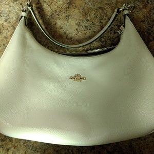 Coach Pebble Leather Hobo Bag in Chalk